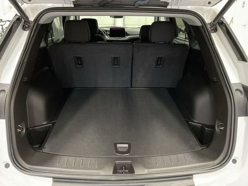 Certified 2023 Chevrolet Blazer LT w/ Convenience Package image 15