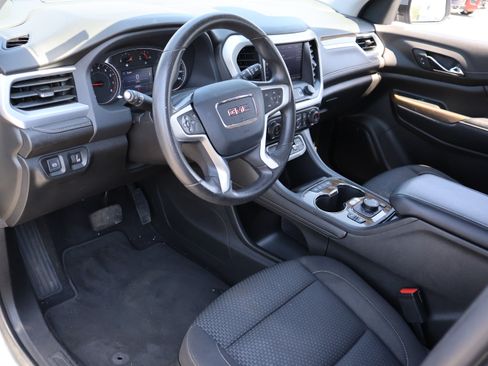 Used 2023 GMC Acadia SLE w/ Driver Convenience Package AWD/4WD image 17