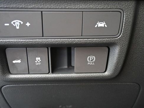 Used 2023 Hyundai Sonata Limited FWD image 28
