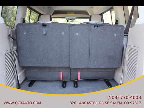 Used 2014 Ford Transit Connect XLT image 16