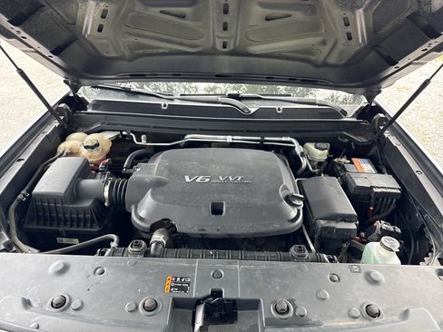 Used 2017 GMC Canyon 2WD Crew Cab w/ Convenience Package image 32