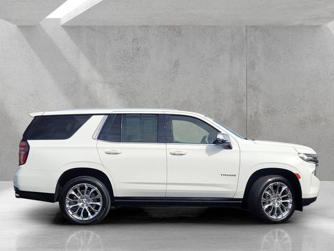 Used 2023 Chevrolet Tahoe Premier image 3