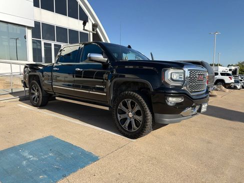 Used 2016 GMC Sierra 1500 Denali w/ Denali Ultimate Package AWD/4WD image 23