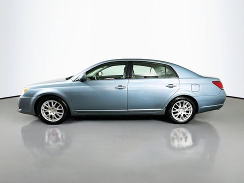 Used 2008 Toyota Avalon XLS image 4