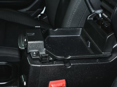 Used 2020 Jeep Wrangler Unlimited Sport AWD/4WD image 37