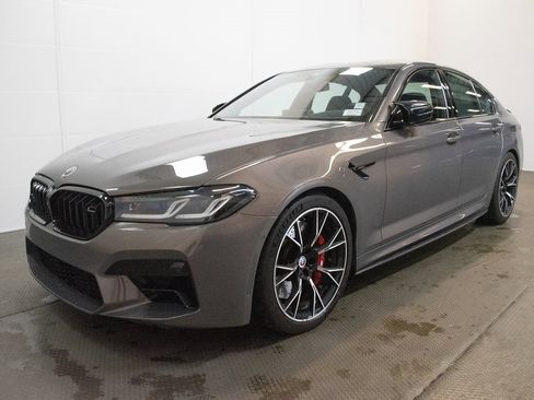 Certified 2023 BMW M5 w/ Competition Package image 8