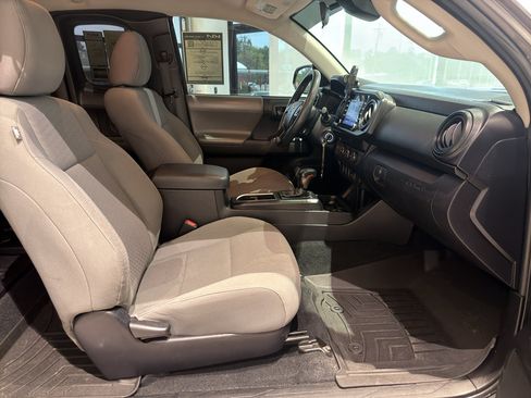 Used 2021 Toyota Tacoma SR w/ SX Package RWD image 19