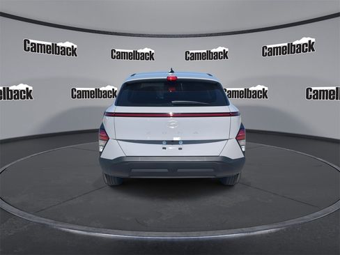 New 2026 Hyundai Kona SE image 6