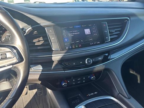 Used 2023 Buick Enclave Essence w/ Experience Buick Package AWD/4WD image 16