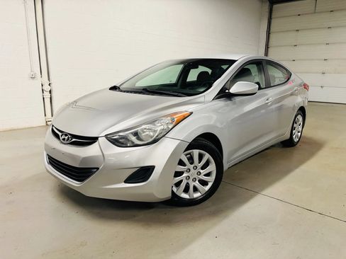 Used 2011 Hyundai Elantra GLS FWD image 1