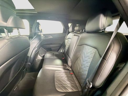 Used 2023 Kia Sportage X-Line w/ X-Line Premium Package AWD/4WD image 26