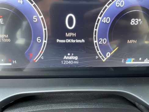 Used 2025 Jeep Grand Cherokee L Laredo AWD/4WD image 17