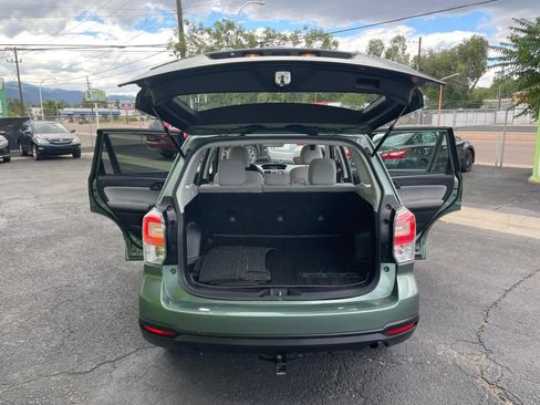Used 2017 Subaru Forester 2.5i w/ Alloy Wheel Package AWD/4WD image 17
