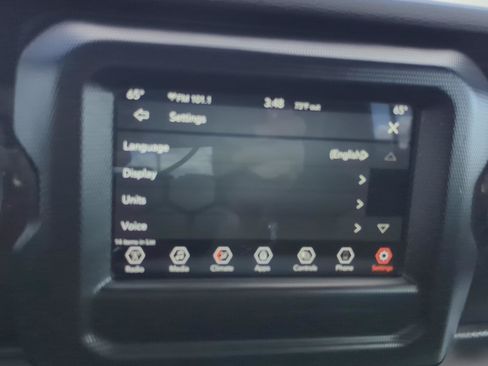 Used 2021 Jeep Wrangler Unlimited Sport AWD/4WD image 17