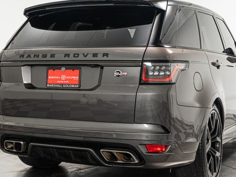 Used 2020 Land Rover Range Rover Sport SVR image 35