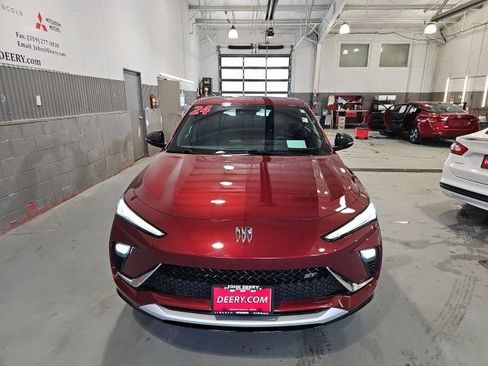 Used 2024 Buick Envista Sport Touring w/ Convenience I Package image 8