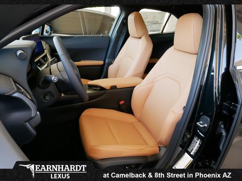 New 2026 Lexus UX 300h AWD image 2