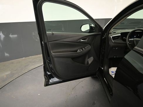 Used 2025 Buick Encore GX Preferred FWD image 22