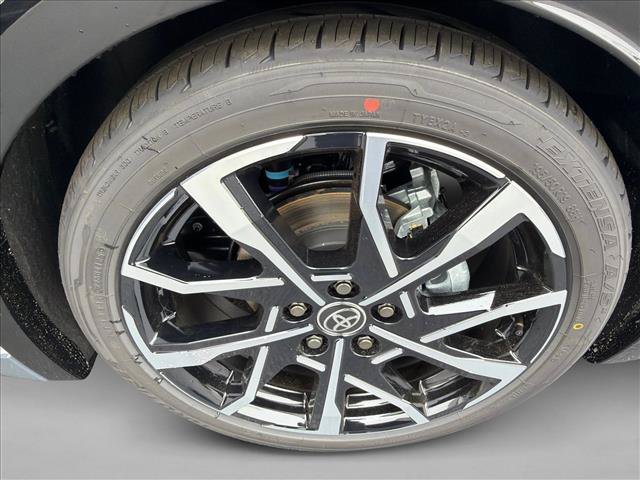 New 2026 Toyota Prius Plug-In Hybrid FWD image 19