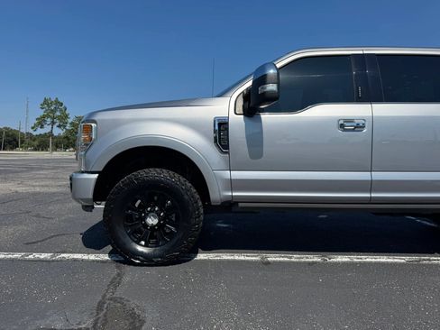 Used 2020 Ford F250 Platinum w/ Tremor Off-Road Package AWD/4WD image 10
