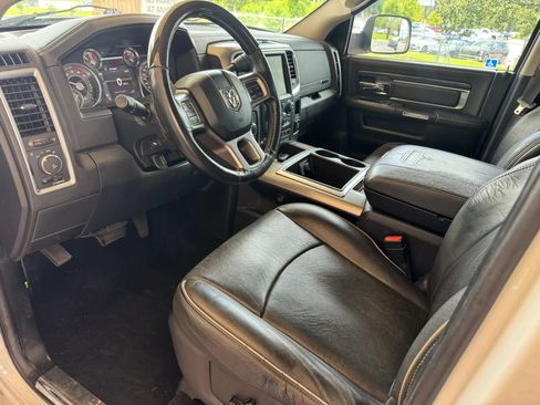 Used 2014 RAM 2500 Limited AWD/4WD image 14