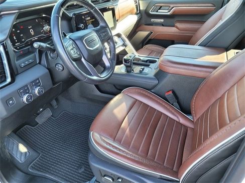 Used 2024 GMC Sierra 1500 Denali Ultimate image 11