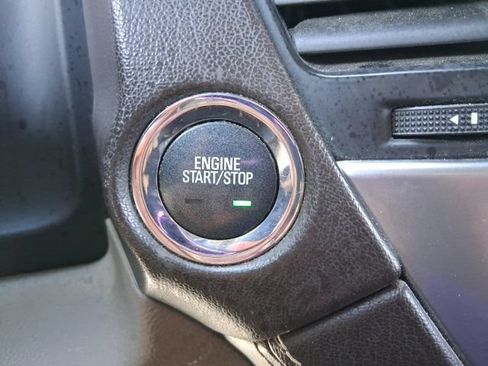 Used 2015 Chevrolet Tahoe LTZ AWD/4WD image 32