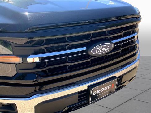 Used 2024 Ford F150 XLT w/ Mobile Office Package RWD image 37