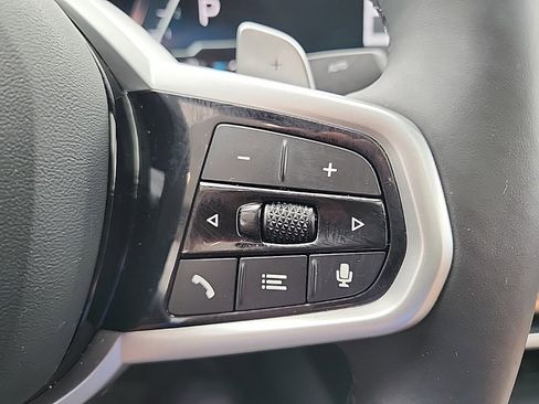 Used 2025 BMW 330i xDrive Sedan w/ M Sport Package image 34