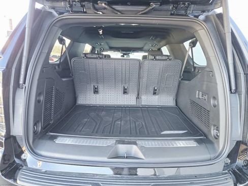 New 2026 Chevrolet Suburban Z71 w/ Comfort Package image 12