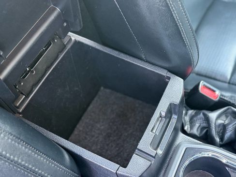 Used 2019 Toyota Tacoma TRD Off-Road image 48