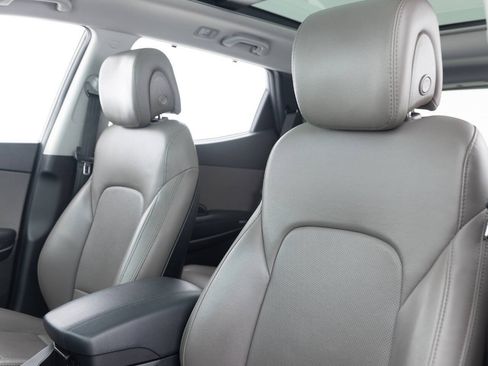 Used 2017 Hyundai Santa Fe Sport AWD/4WD image 22