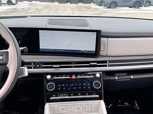 Used 2025 Hyundai Santa Fe Calligraphy image 19