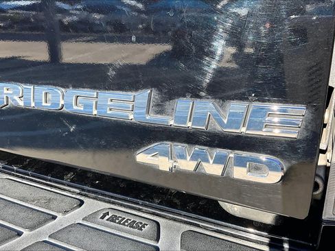 Used 2014 Honda Ridgeline SE image 9