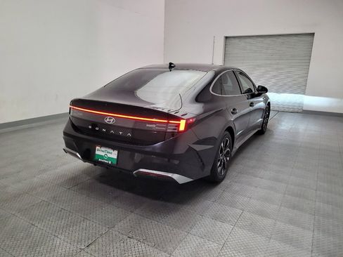 Used 2024 Hyundai Sonata SEL FWD image 9