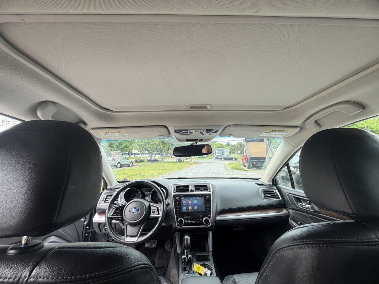 Used 2018 Subaru Outback 2.5i Limited AWD/4WD image 10