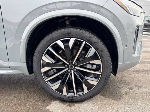 Certified 2026 Volvo XC90 B6 Plus w/ Protection Package Premier AWD/4WD image 36