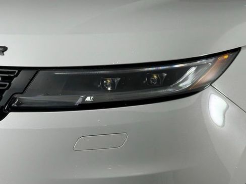 New 2026 Land Rover Range Rover Sport SE AWD/4WD image 12