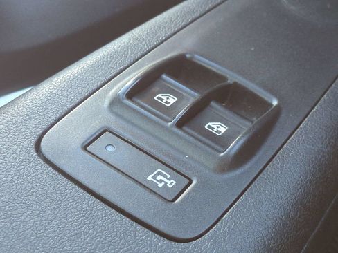 Used 2023 RAM ProMaster 2500 FWD image 28