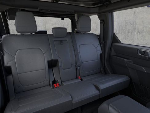 New 2025 Ford Bronco Outer Banks image 11