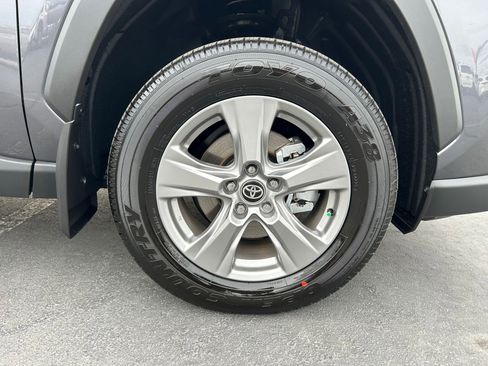 Certified 2025 Toyota RAV4 XLE w/ Convenience Package image 30