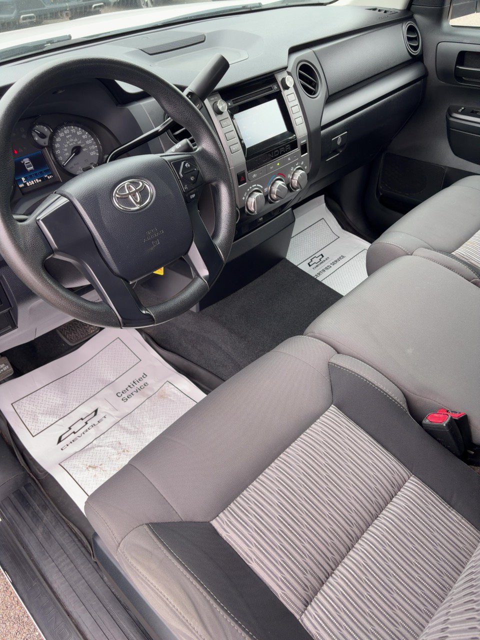 Used 2017 Toyota Tundra SR AWD/4WD image 7