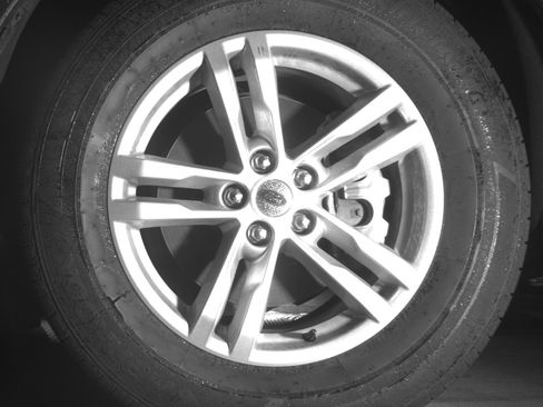 Used 2024 Ford Explorer XLT w/ Equipment Group 202A image 12