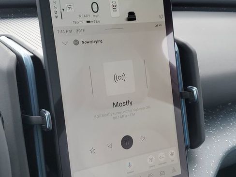 New 2026 Volvo EX30 Ultra w/ Protection Package Premier image 12