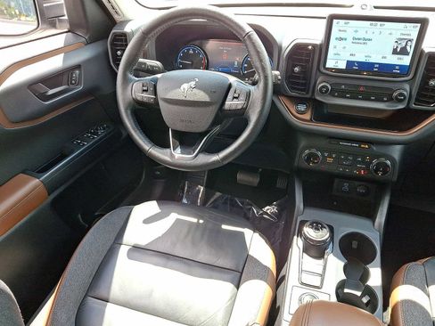 Used 2022 Ford Bronco Sport Outer Banks w/ Tech Package AWD/4WD image 15