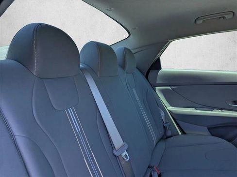 New 2026 Hyundai Elantra Sport FWD image 20