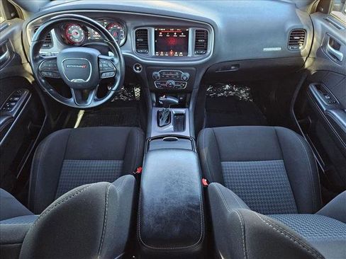 Used 2020 Dodge Charger R/T w/ Blacktop Package image 17