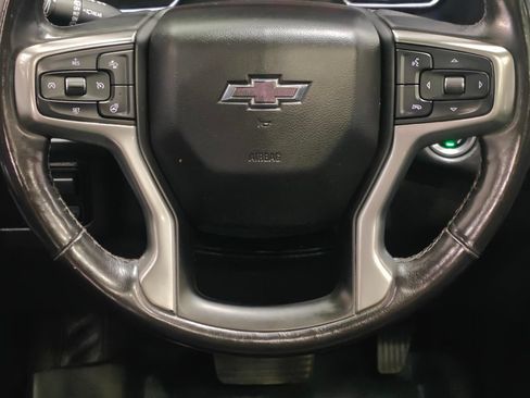 Used 2021 Chevrolet Tahoe Z71 w/ Z71 Signature Package AWD/4WD image 5