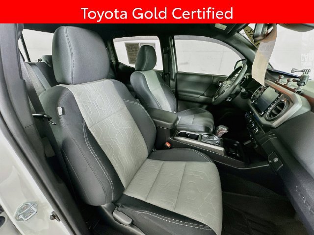 Certified 2022 Toyota Tacoma TRD Sport w/ Technology Package AWD/4WD image 28