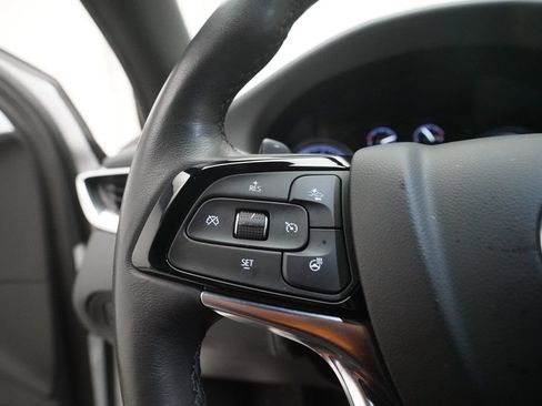 Used 2023 Buick Enclave Essence AWD/4WD image 19